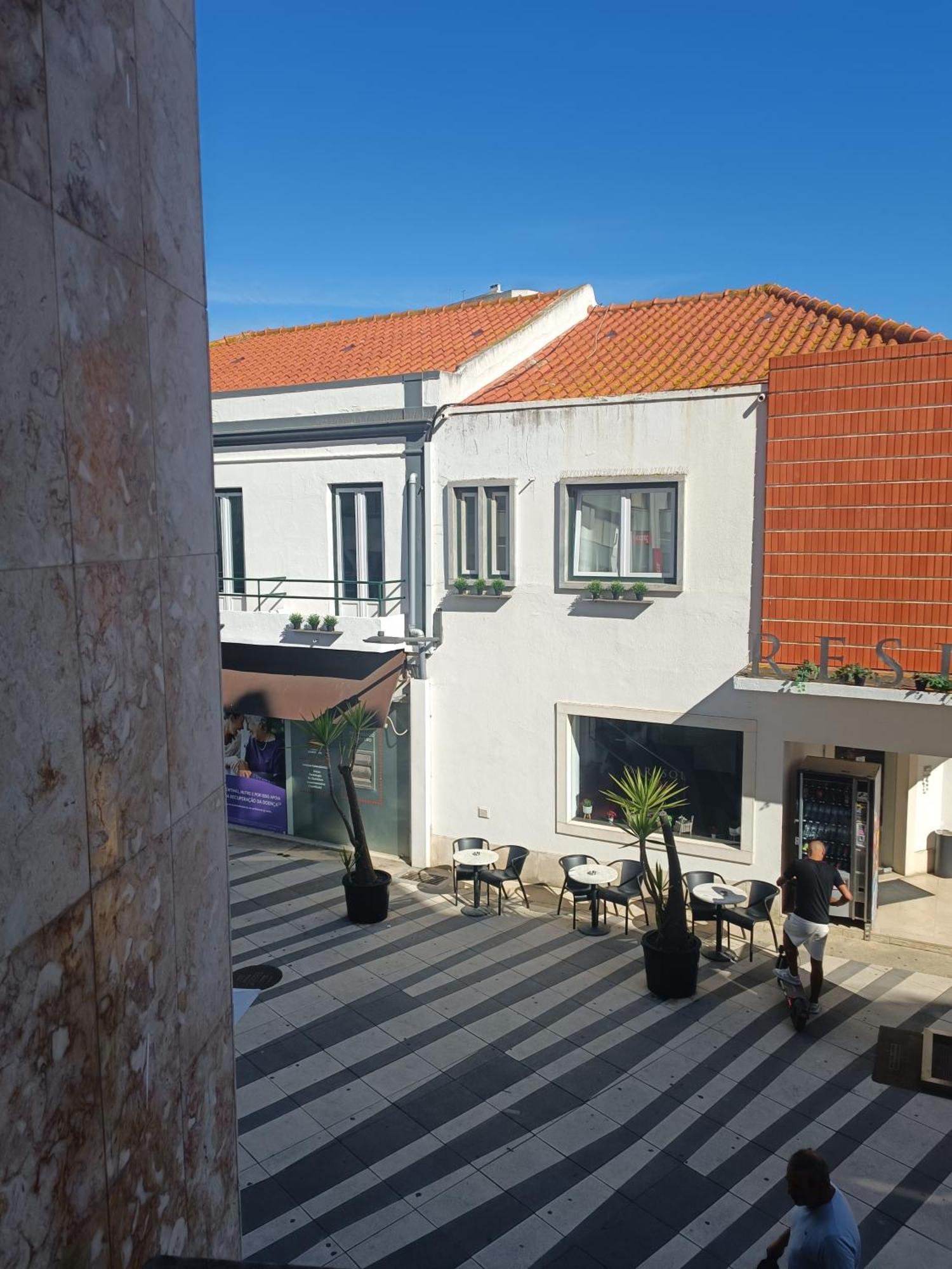 Plaza Caparica Hostel Costa de Caparica Buitenkant foto